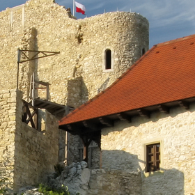 wieża bramna i zamek górny