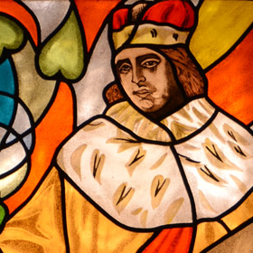 fragment witraża w katedrze opolskiej przedstawiający księcia Jana II Dobrego