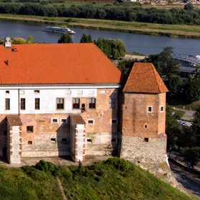 widok zamku od strony zachodniej