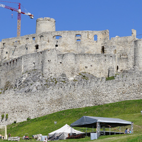 zamek średni i górny - widok z zamku dolnego