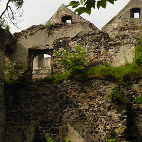 dziedziniec zamku górnego