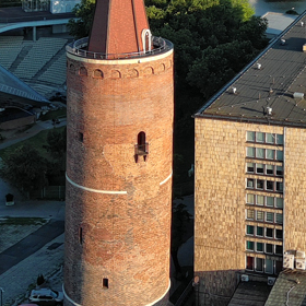 'Wieża Piastowska' zamku na Ostrówku