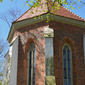 zachodnia fasada kościoła Wniebowzięcia NMP