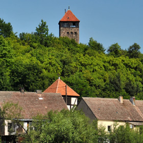 wieża widokowa w miejscu dawnego zamku krzyżackiego