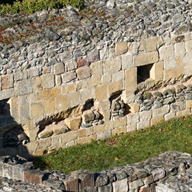 pozostałości 'domu romańskiego' z lat 60. XII wieku